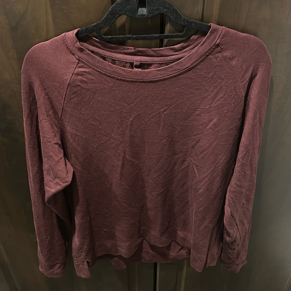 Lou & Grey maroon Crewneck Sweatshirt size medium